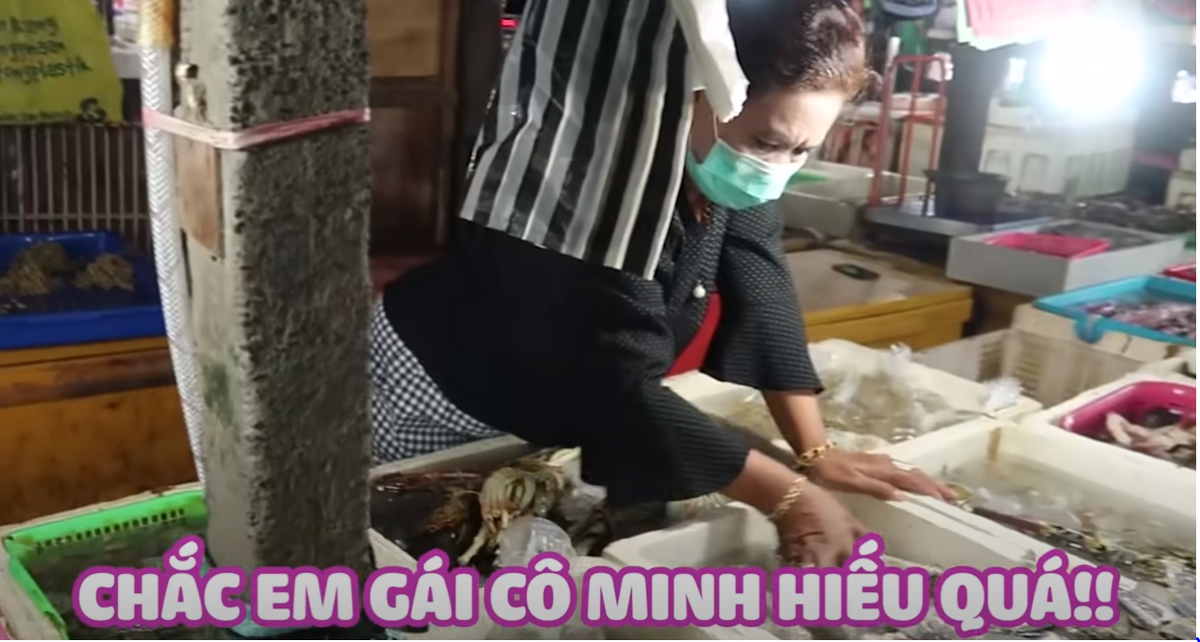 Minh Tú hài hước khám phá chợ hải sản Jimbaran - Bali, trước khi chính thức về Việt Nam Ảnh 4