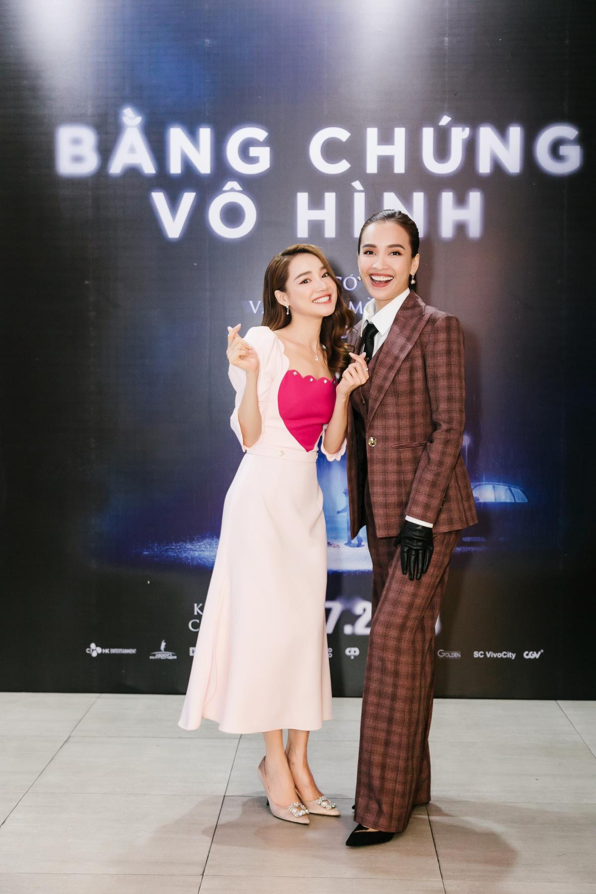 Cả showbiz tề tựu tại họp báo phim 'Bằng chứng vô hình': Ba cô nàng Phương chiếm spotlight Ảnh 4