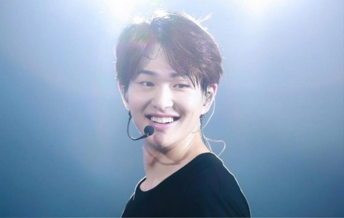 Onew (SHINee) âm thầm giải ngũ, SM Entertainment thông báo không tổ chức bất kỳ event đặc biệt nào Ảnh 2