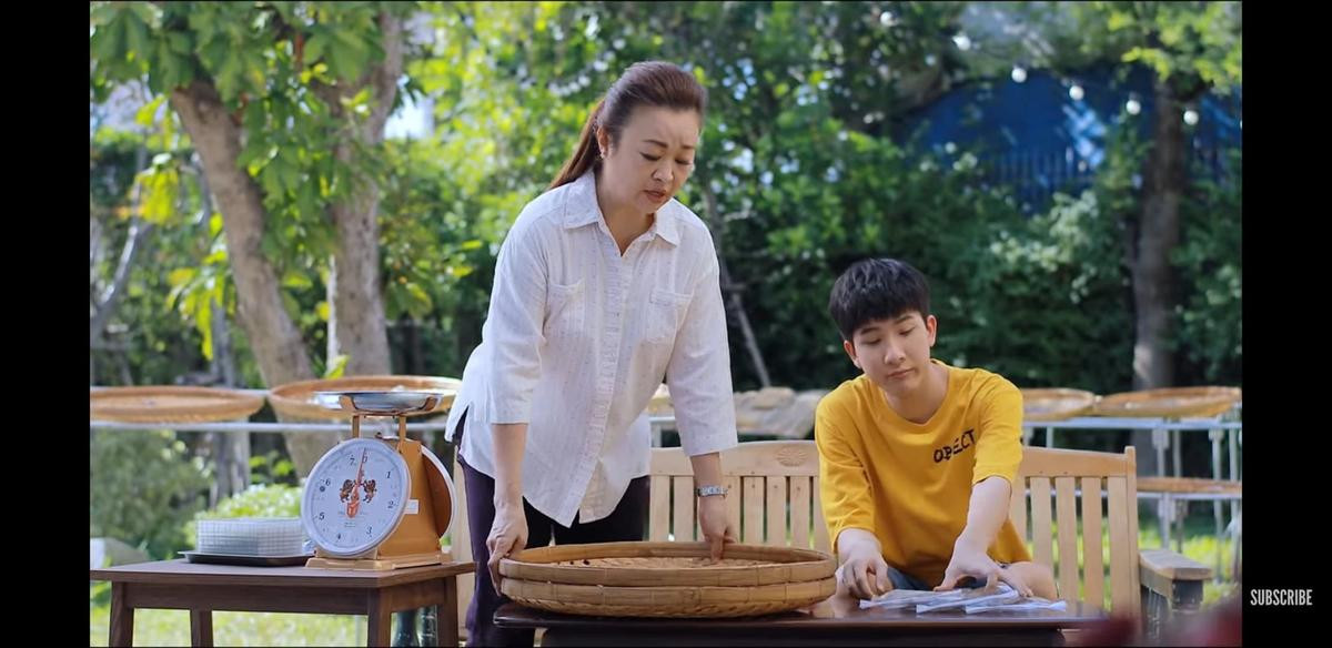 Trailer 'Tonhon - Chonlatee': Khi tiểu thụ yêu đơn phương quyết tâm chinh phục crush, bẻ cong trai thẳng Ảnh 11