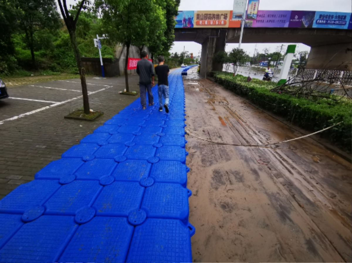 Lũ quần thảo’ Nhật Bản khiến 56 người thiệt mạng và hơn 3 triệu người phải sơ tán Ảnh 10