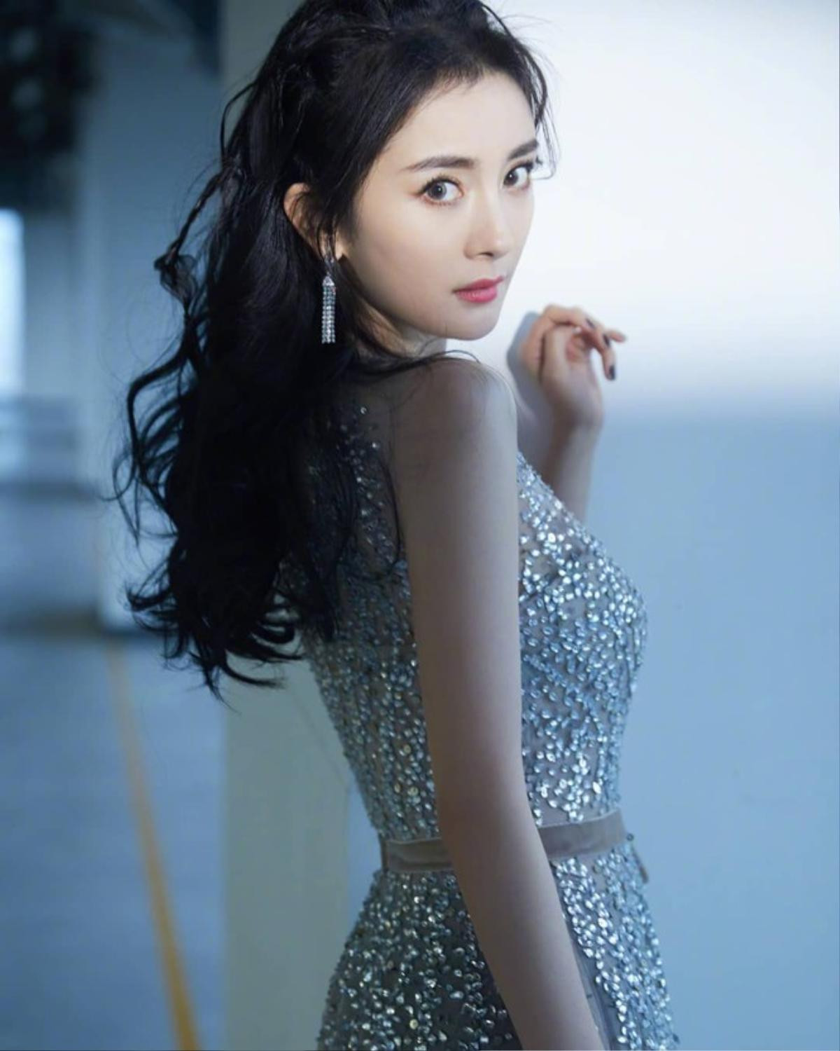 Phạm Thừa Thừa thẳng thắn chọn AngelaBaby đẹp hơn so với Dương Mịch Ảnh 8