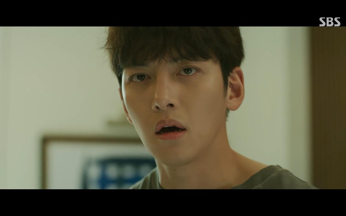 'Backstreet Rookie' tập 7-8: Ji Chang Wook bị bạn gái cắm sừng, Kim Yoo Jung tuyên chiến với tình địch? Ảnh 2