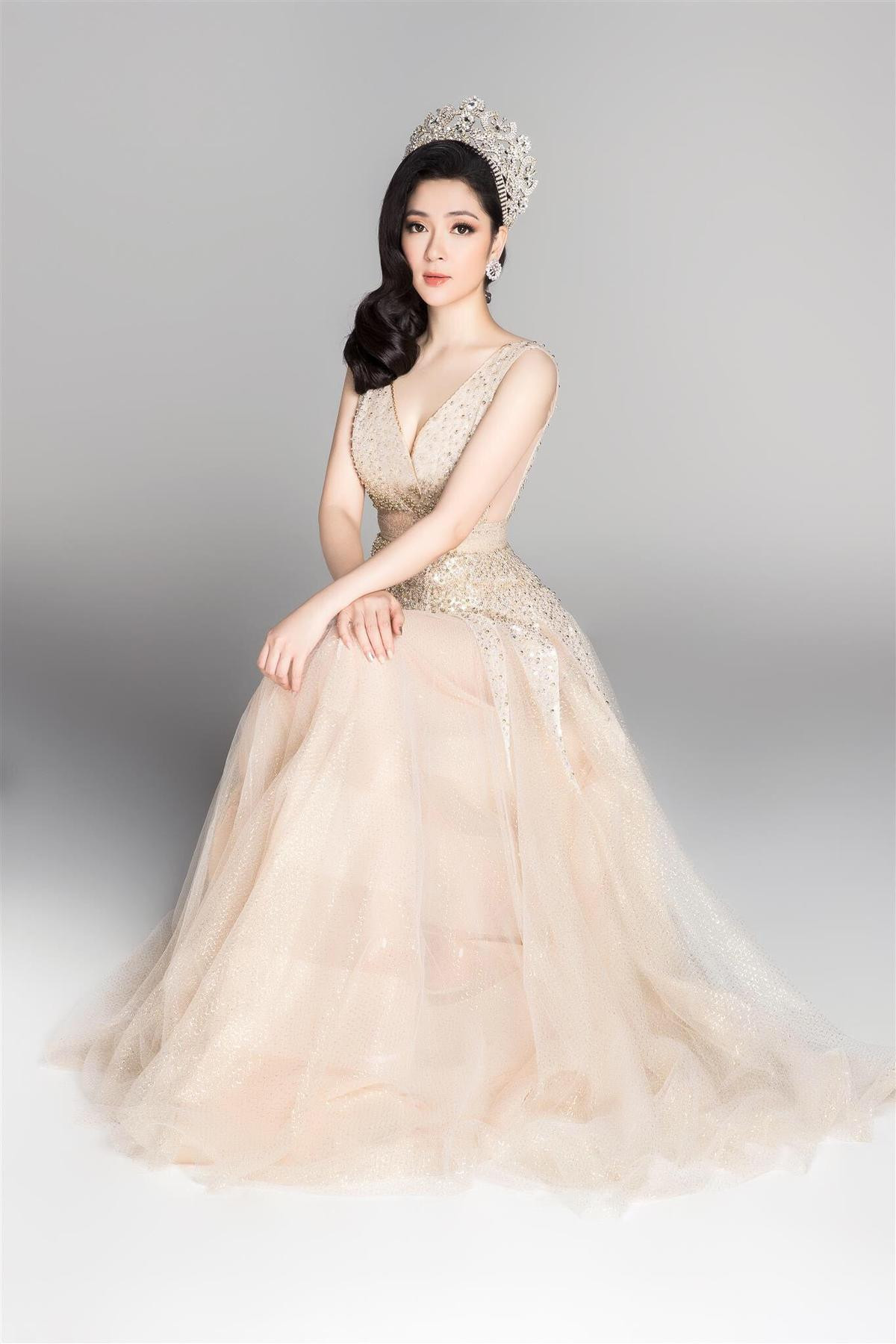 18 hoa hậu Việt thi Miss World: Lan Khuê viên mãn, Tiểu Vy - Lương Thùy Linh hào quang rực rỡ Ảnh 7