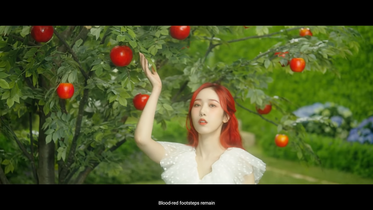 GFriend chính thức comeback với MV Apple: Nhạc bị chê ngang phè, còn vũ đạo thì na ná Girl's Day? Ảnh 3