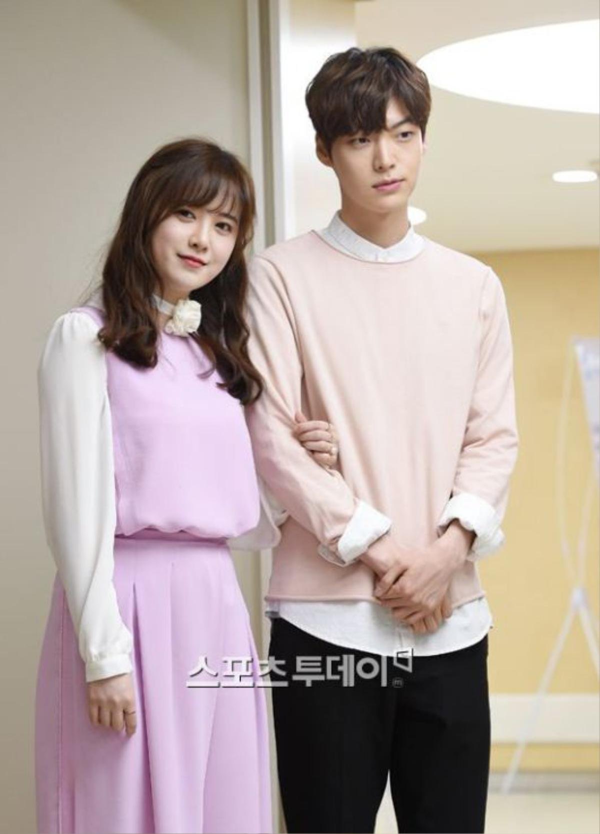 Goo Hye Sun - Ahn Jae Hyun ra tòa ly hôn hôm nay (15/07): Kiện tụng, bồi thường và phân chia tài sản, ai sẽ thắng? Ảnh 1