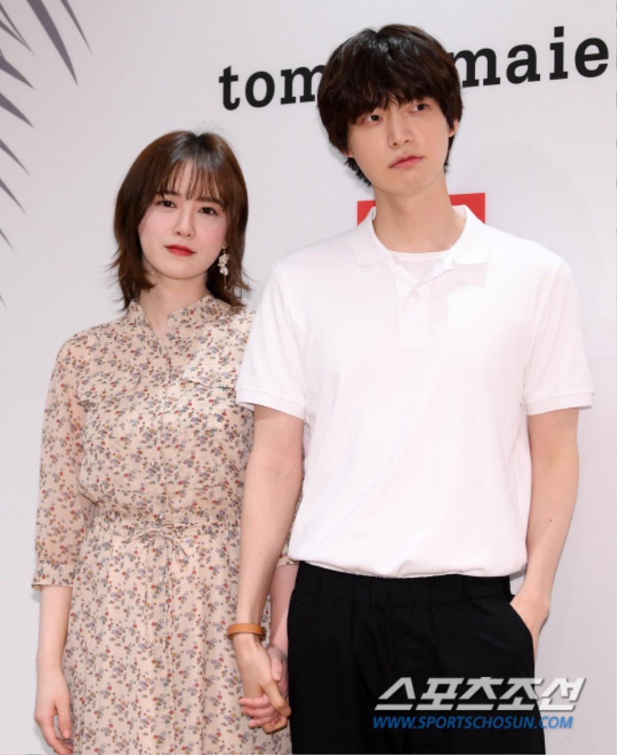 Goo Hye Sun vui vẻ rạng rỡ sau khi ly hôn Ahn Jae Hyun trên tòa: Giải thoát để có khởi đầu mới! Ảnh 1