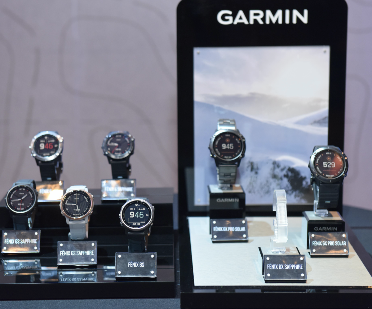 Garmin ra mắt đồng hồ thông minh với công nghệ sạc năng lượng mặt trời Ảnh 2