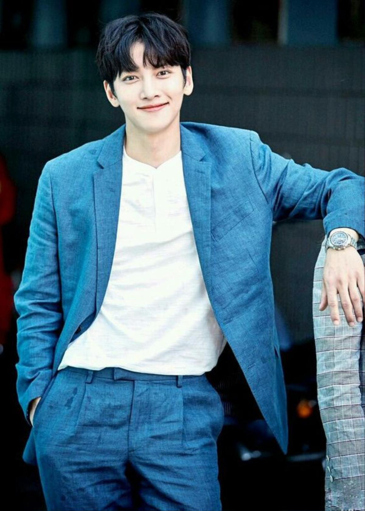 Ji Chang Wook trông như thế nào ngoài đời thật? Ảnh 1