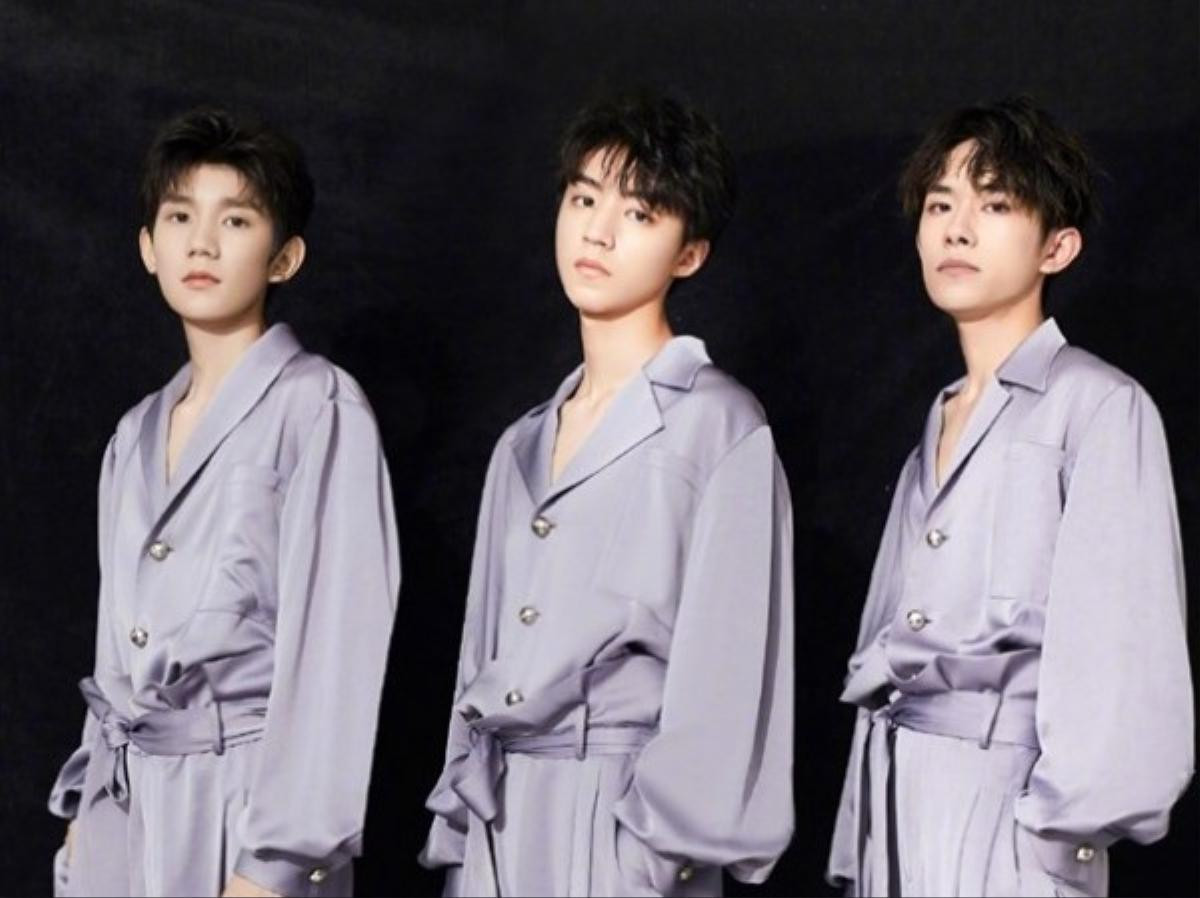 TFBOYS lên top tìm kiếm khi xác nhận tổ chức concert 7 năm cùng poster với tên gọi Du hành ánh sáng’ Ảnh 11