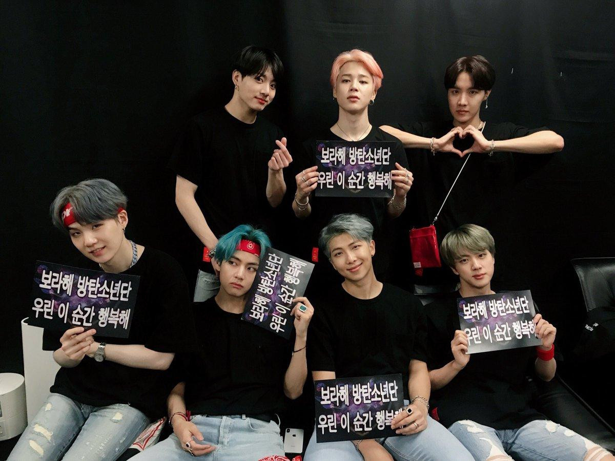 Đến hẹn lại lên: Fan BTS chuẩn bị 'quậy tung trời' trong FANFEST hoành tráng tại Hà Nội dành riêng cho V-Army Ảnh 10