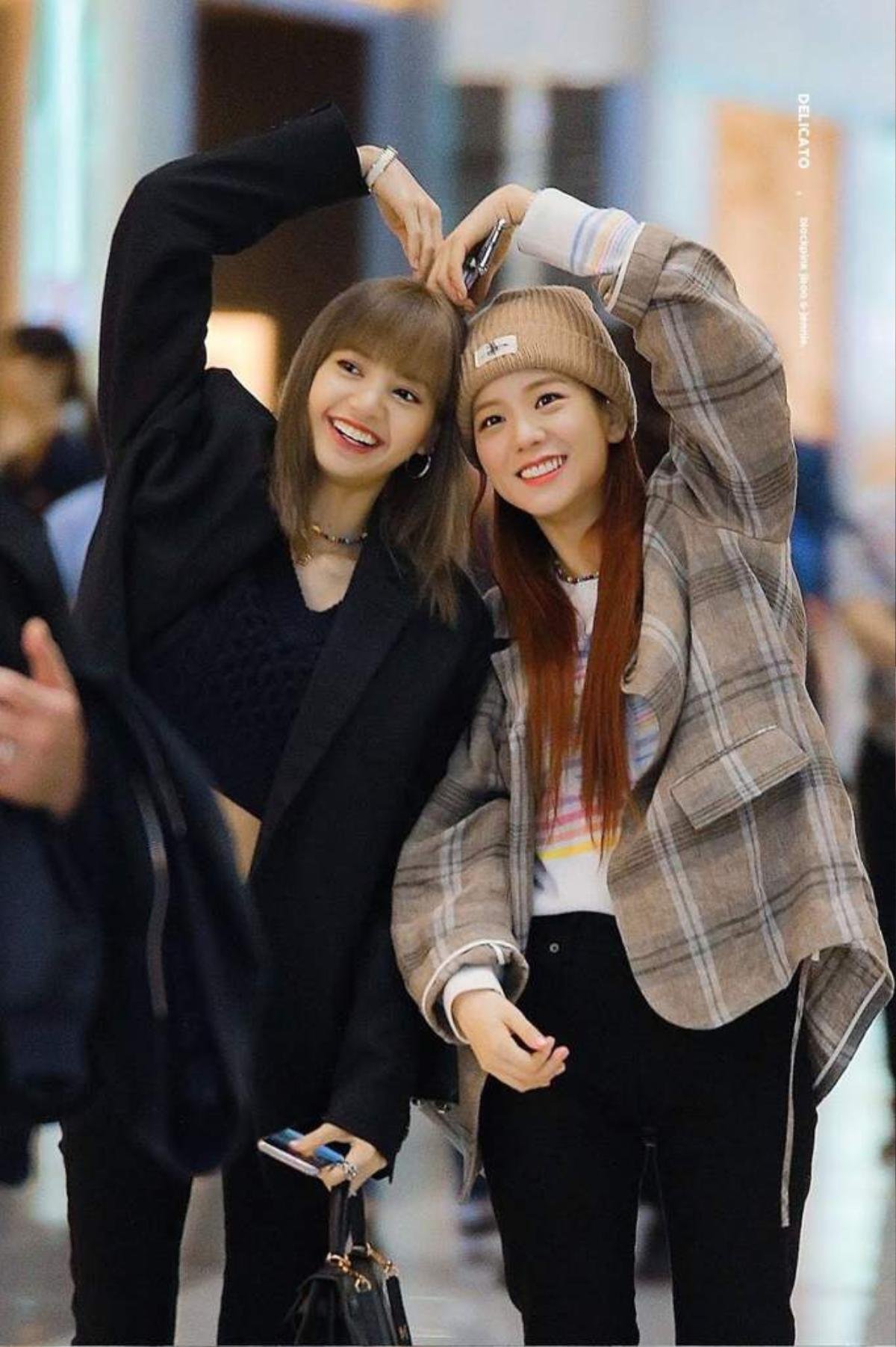 Trót hứa hẹn với Somi, Lisa (BLACKPINK) được đàn em khen ngợi hết lời vì đã giữ chữ tín Ảnh 10