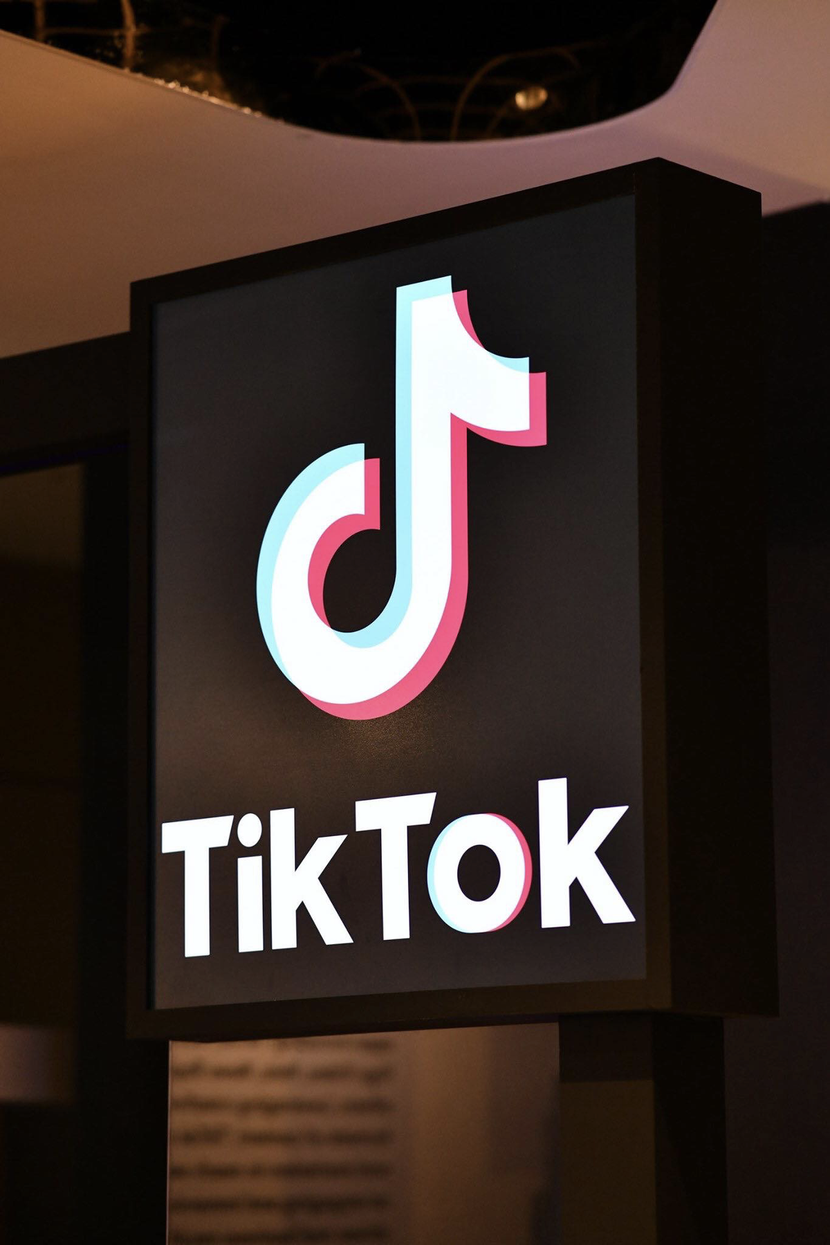 Ủy ban Thượng viện Mỹ thông qua dự luật cấm TikTok Ảnh 2