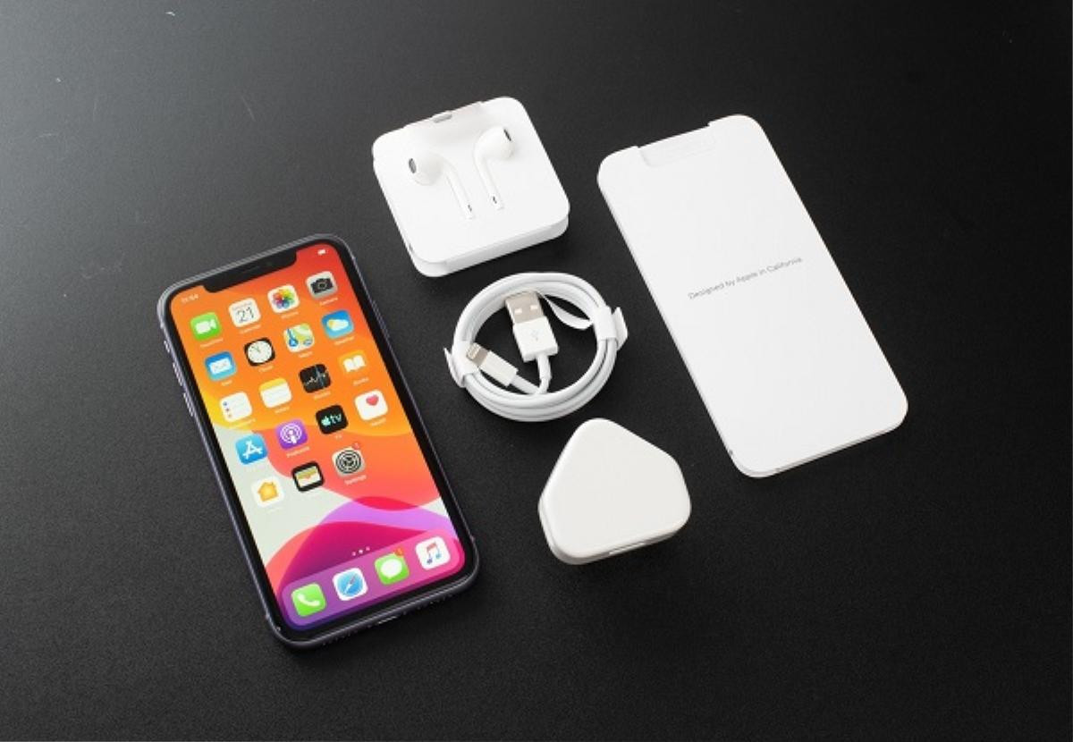 iPhone 12 sẽ được bán kèm một phụ kiện với thay đổi 'nhỏ nhưng có võ' Ảnh 2