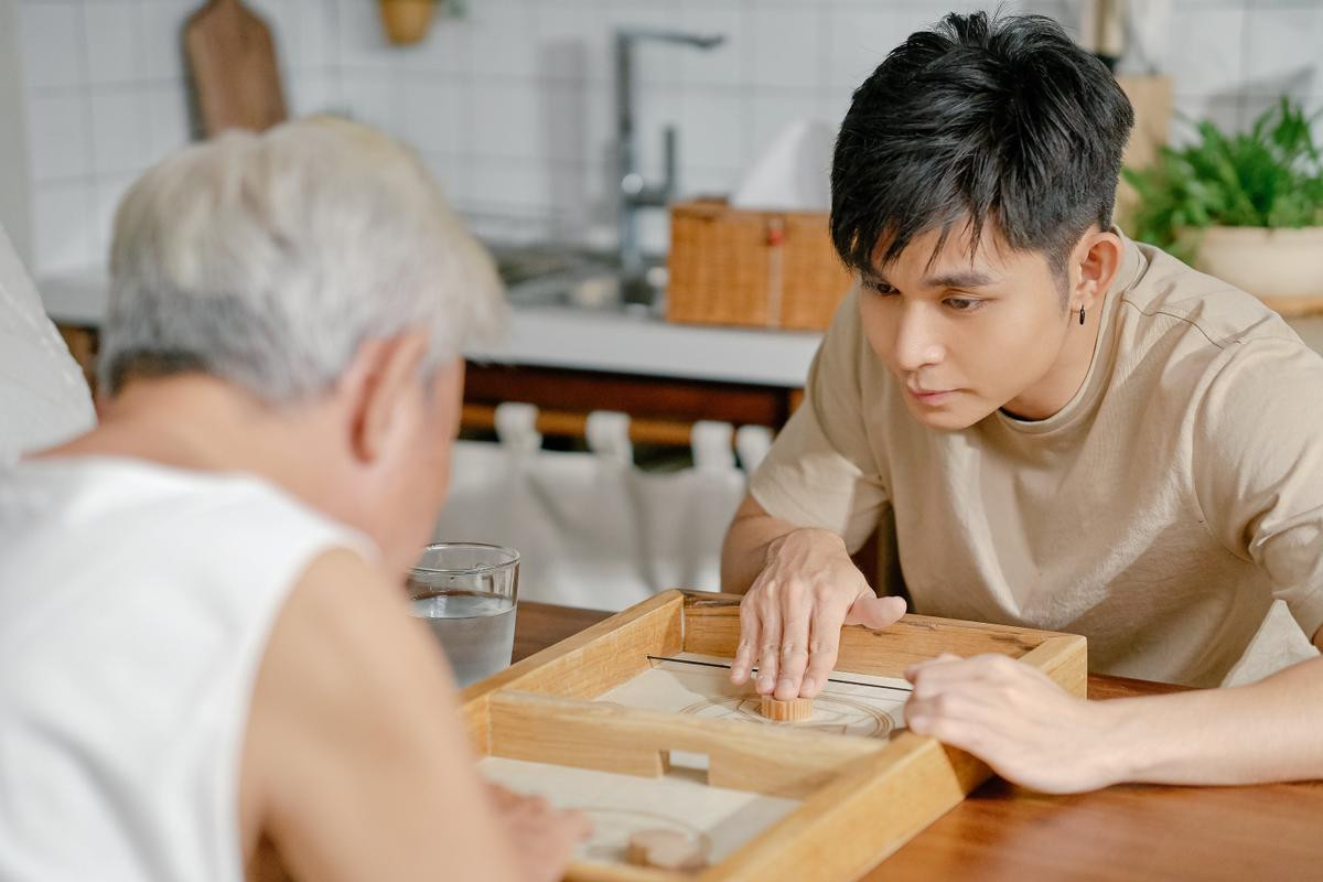 Jun Phạm dành thời gian bên bố trước thềm tuổi mới, trải lòng về giai đoạn 'bước sang U40' Ảnh 3