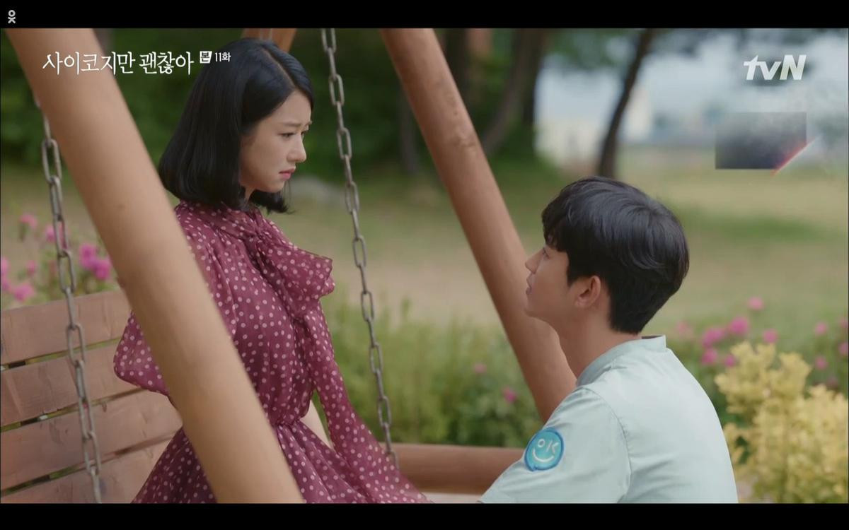 'Điên thì có sao' tập 11: Kim Soo Hyun hôn mãnh liệt Seo Ye Ji để chúc mừng sinh nhật Ảnh 22