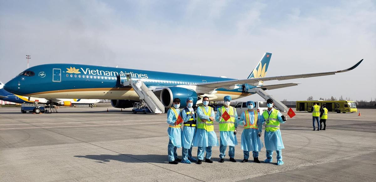 Vietnam Airlines tăng chuyến, khai thác tàu bay thân rộng phục vụ và hỗ trợ hành khách đến, đi từ Đà Nẵng Ảnh 1