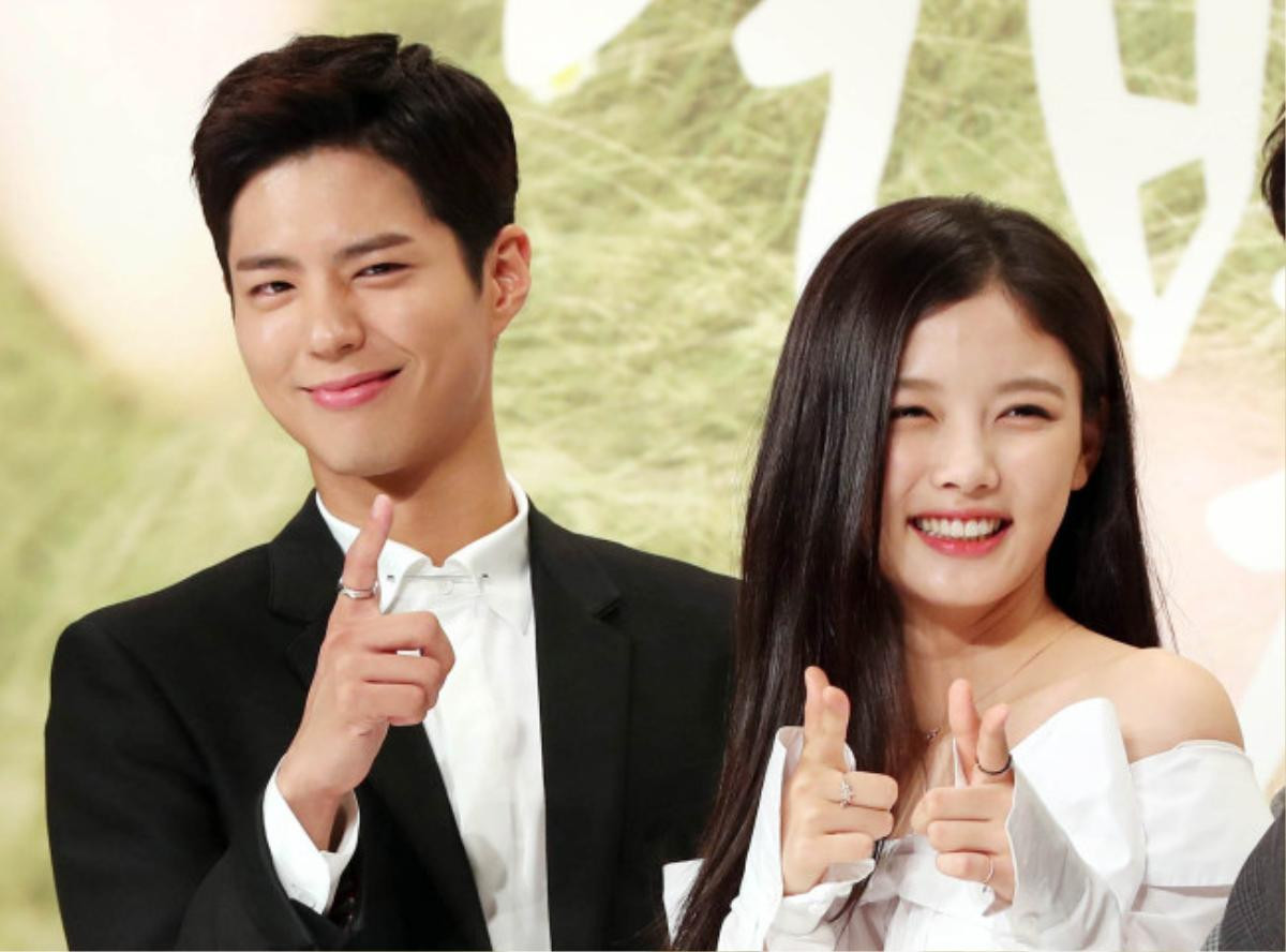 Những lần 'nhọ' của Kim Yoo Jung: đóng chung với Park Bo Gum thì bị tuýt còi, 'nên đôi' với Ji Chang Wook thì bị chê phản cảm Ảnh 3