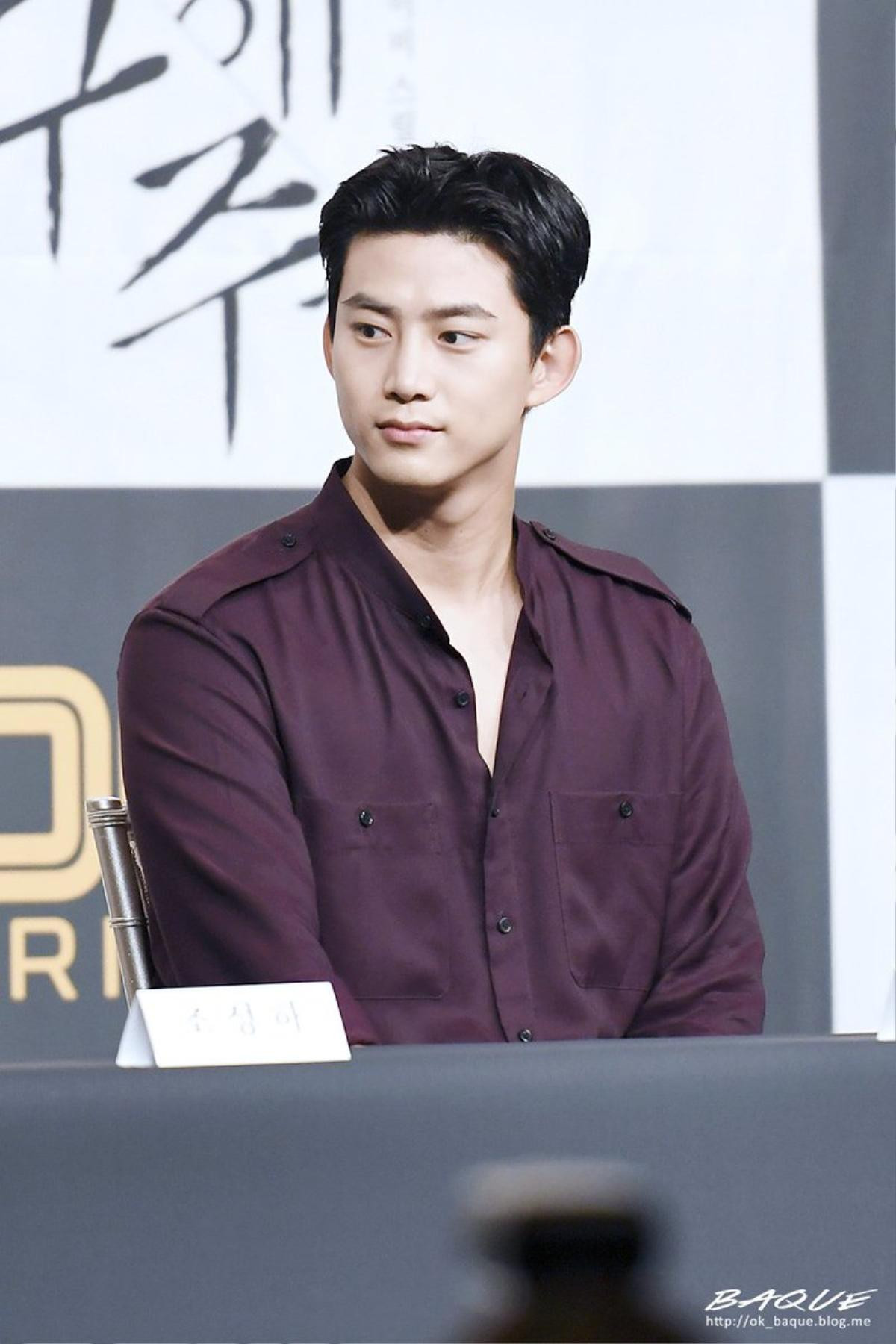 Ok Taecyeon (2PM) đóng vai phản diện, đối đầu Song Joong Ki trong bom tấn truyền hình mới Ảnh 8