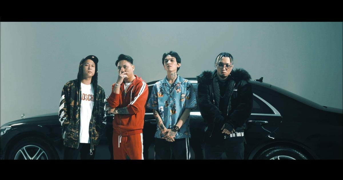 Rapper Lil Shady 'chơi màu' với loạt trang phục bắt mắt gây ấn tượng với khán giả Ảnh 11