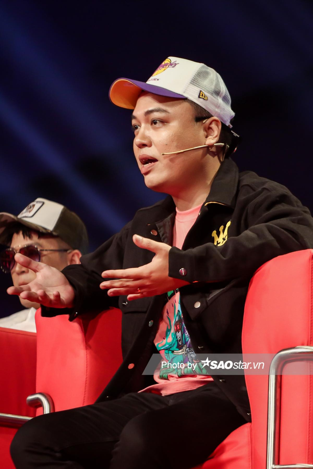 Đi flow 'quá chuẩn', ScripB chinh phục hoàn toàn dàn giám khảo King Of Rap, LK hết lời khen ngợi Ảnh 6