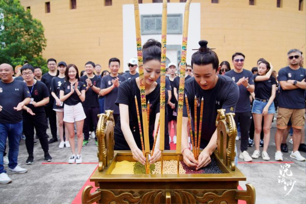 'Hoán kê sa' khai máy: Đồng Lệ Á hóa Tây Thi, Hàn Canh lần đầu đến với tạo hình cổ trang Ảnh 11