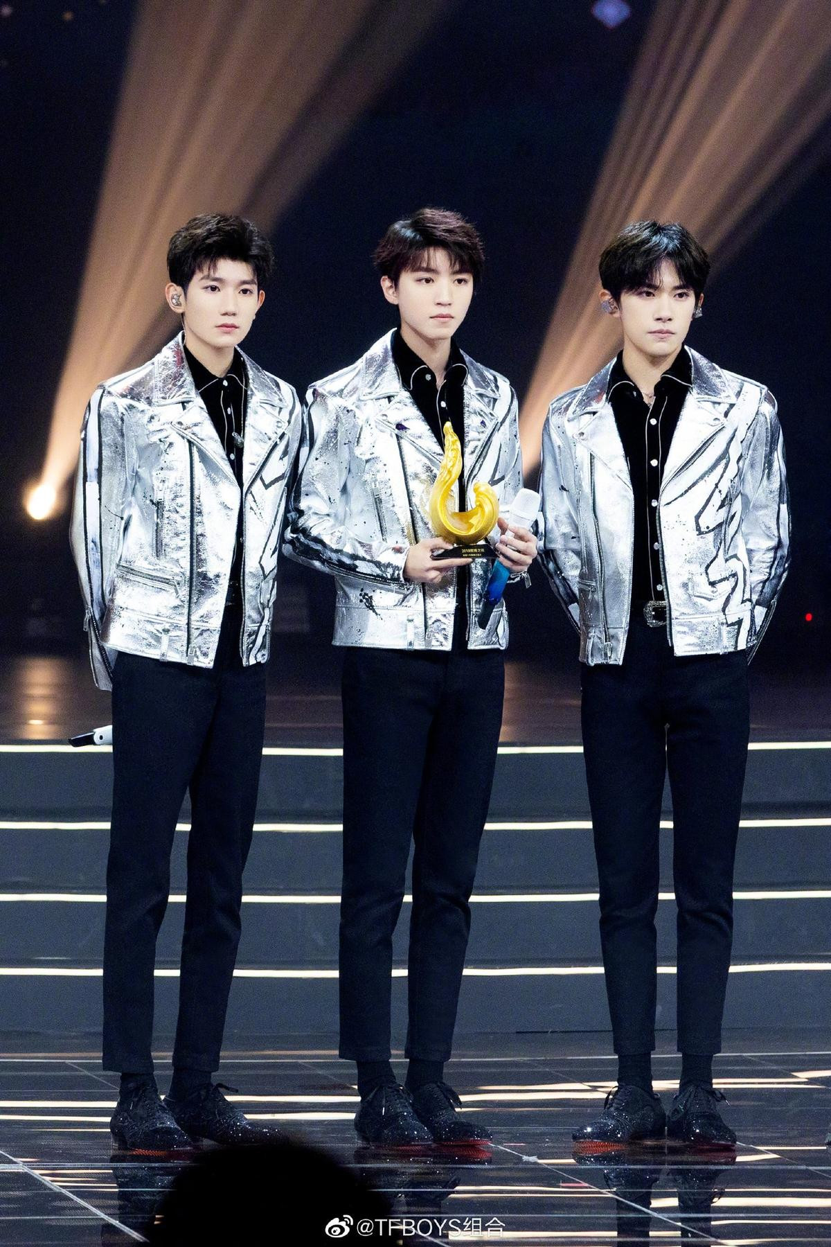 TFBoys thành lập 7 năm: Từ bị chê cười đến khi chạm đến đỉnh cao trong giới giải trí, tam tiểu đã trải qua những khó khăn gì? Ảnh 12