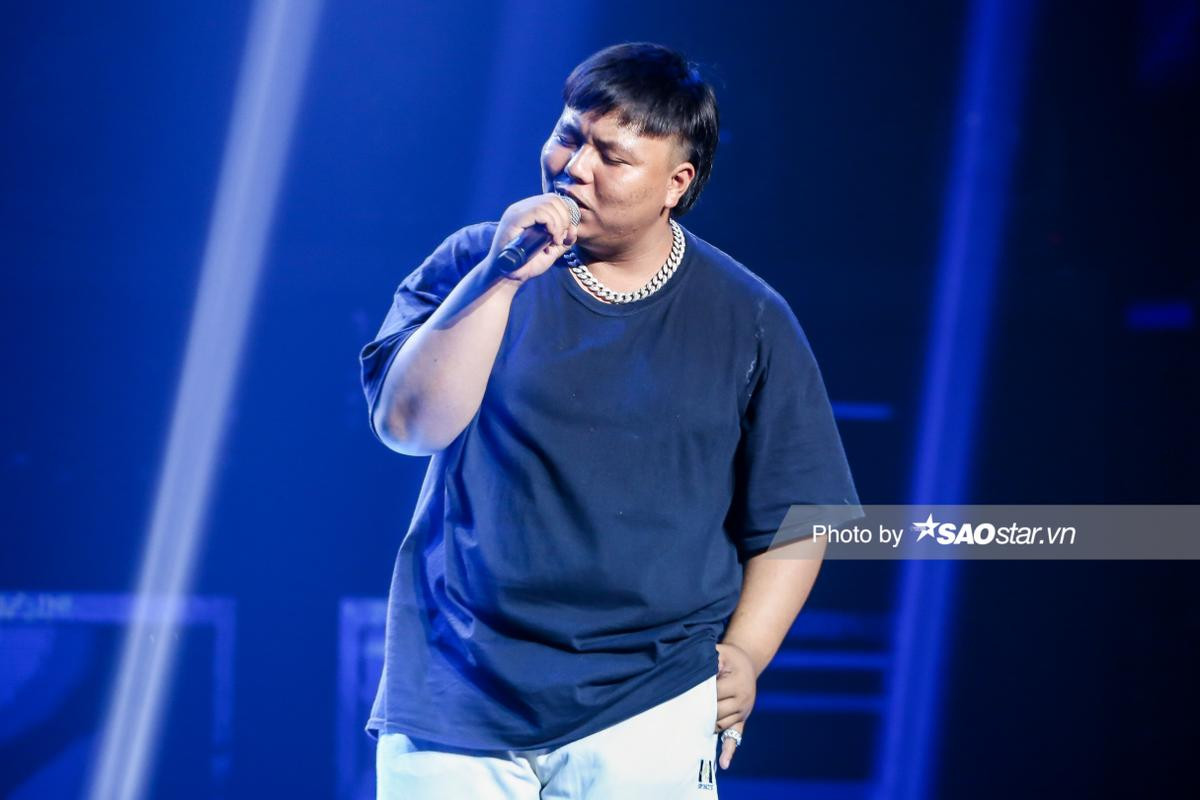 Đối lập style trình diễn: RAF - VSoul thuyết phục 'bộ sậu' quyền lực King Of Rap nhận 4 chọn huy hoàng Ảnh 7