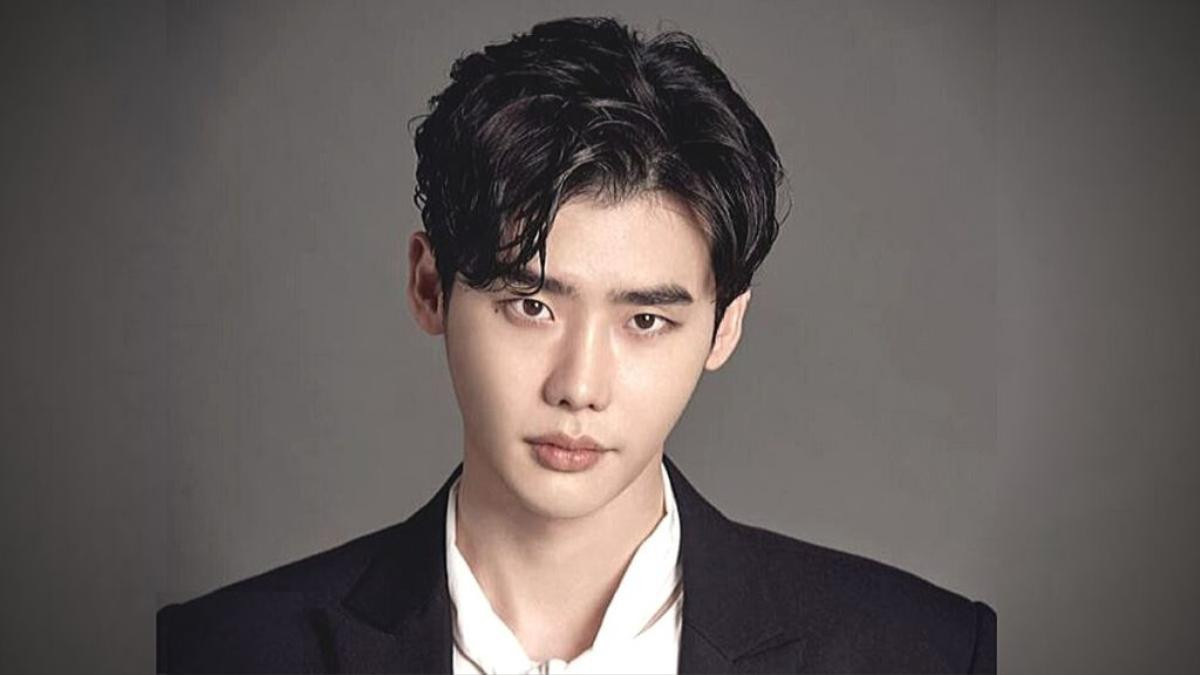 Fan 'réo gọi' các nam thần Hàn Quốc trở lại màn ảnh: Hỡi Lee Jong Suk và Kim Woo Bin, chúng em đứng đây đợi các anh từ lâu Ảnh 1