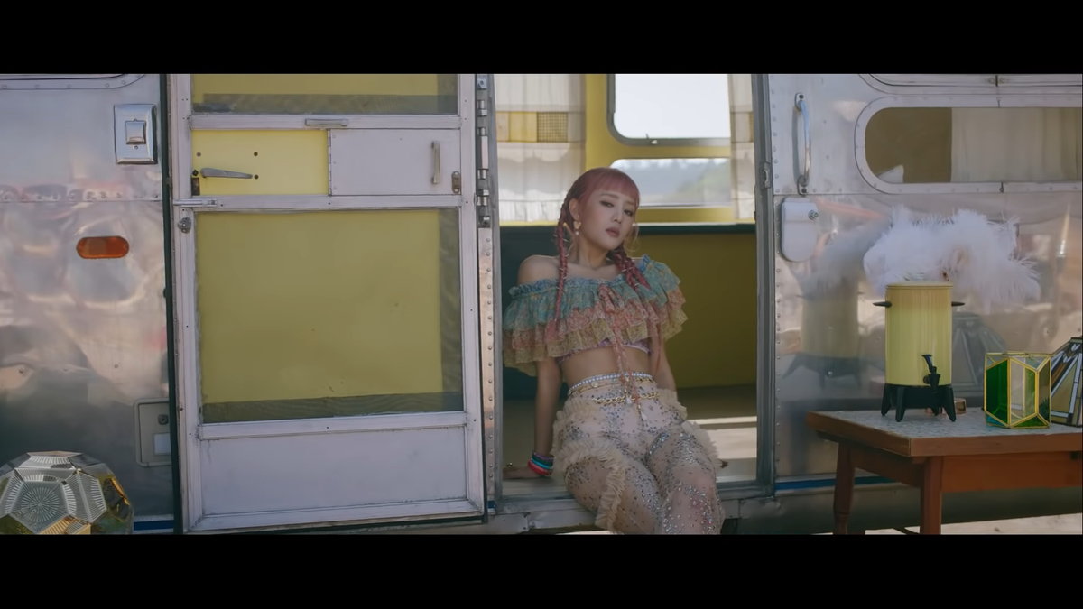 Xem ngay MV 'nóng bỏng tay' DUMDi DUMDi của (G)I-DLE, concept của nhóm nhạc 'tắc kè hoa' chưa bao giờ gây thất vọng Ảnh 4