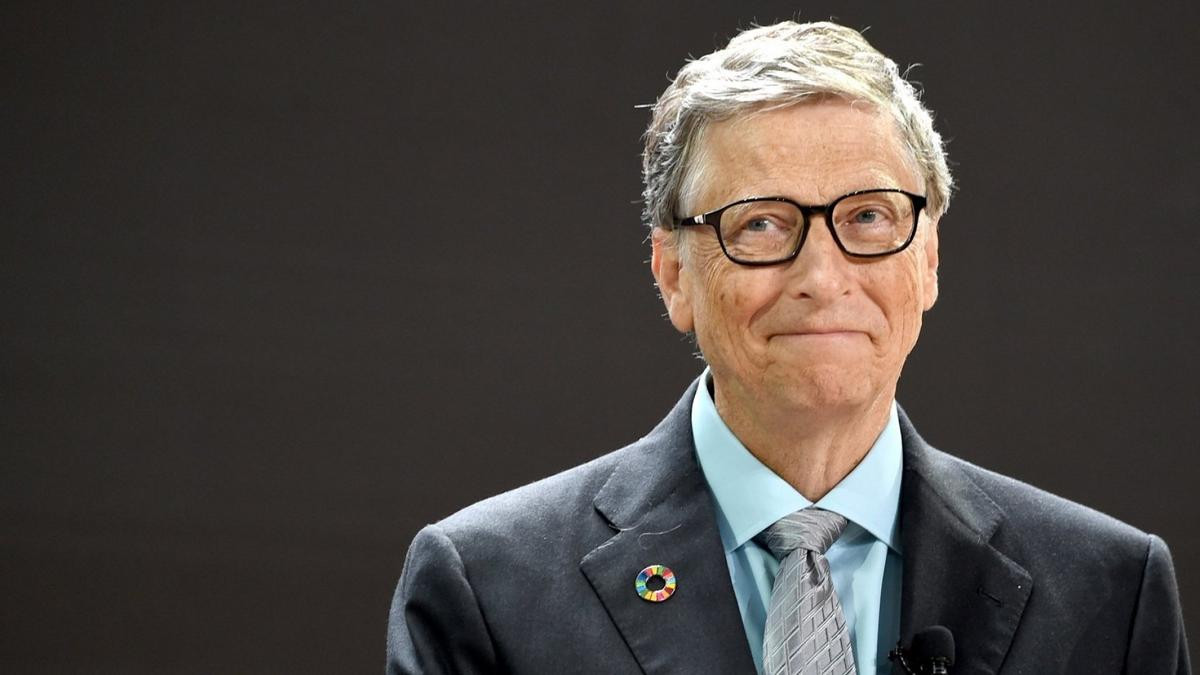 Bill Gates chỉ cắt tóc 1 lần, lo sợ nhiễm bệnh trong mùa dịch COVID-19 Ảnh 3