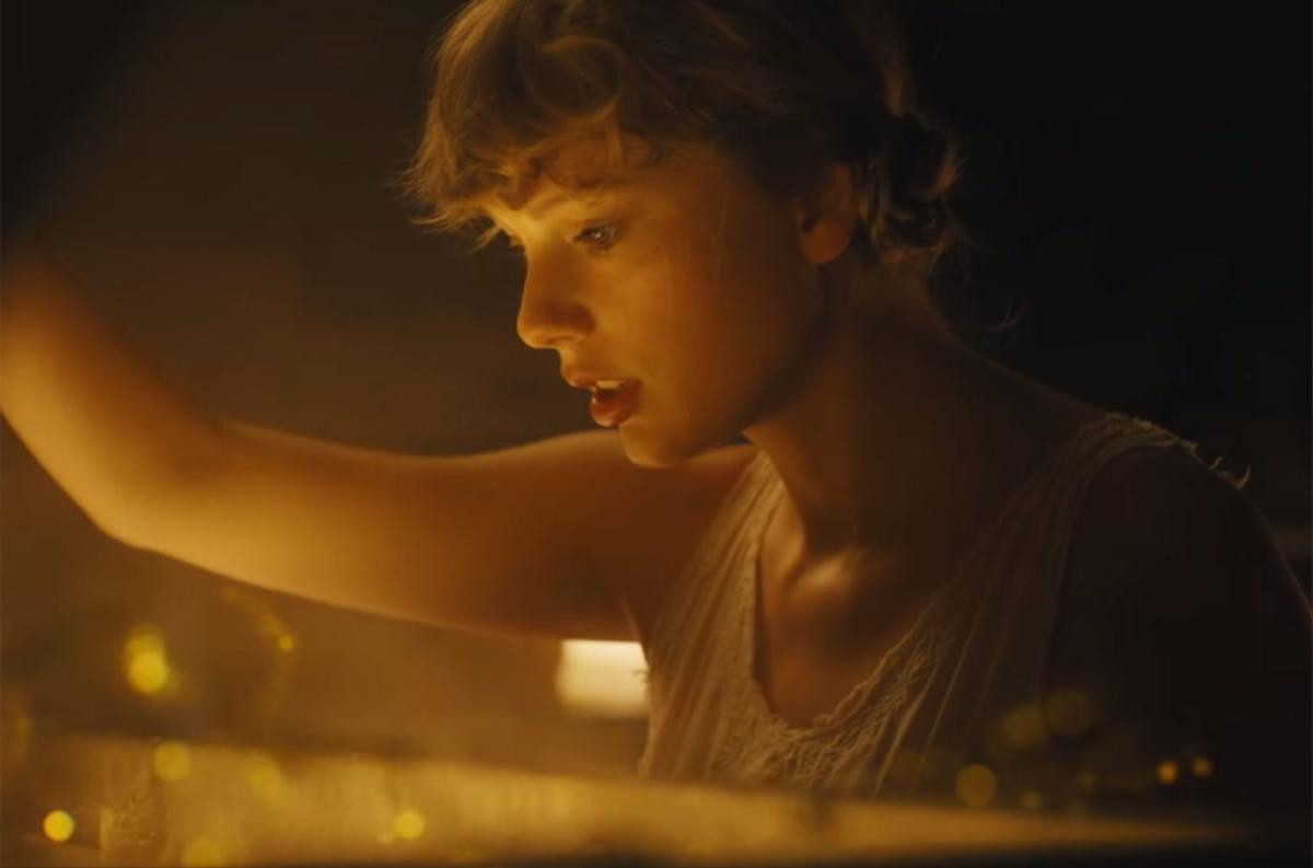 Kết quả BXH Billboard tuần này: Folklore 'nhuộm vàng' Hot 100, Taylor Swift lập nên kỉ lục 'bất khả chiến bại' Ảnh 6