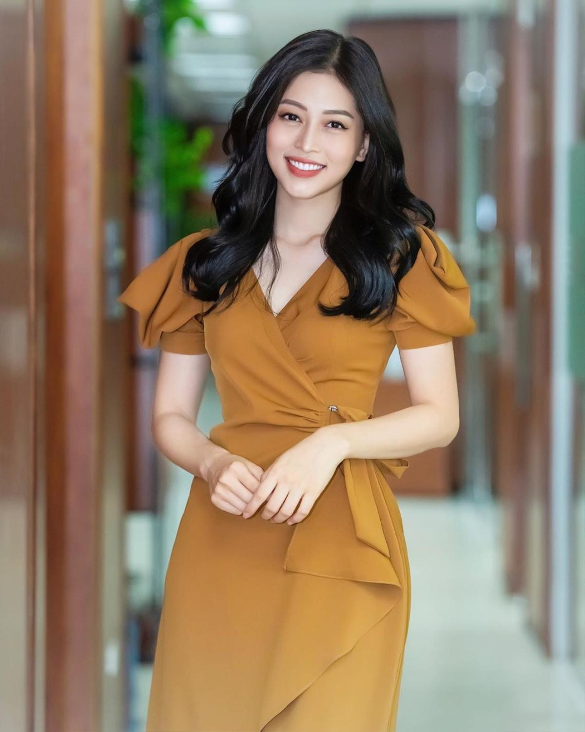 Hương Giang xinh hết phần thiên hạ khi diện style cá tính kết hợp vòng cổ quý cô thời thượng Ảnh 6