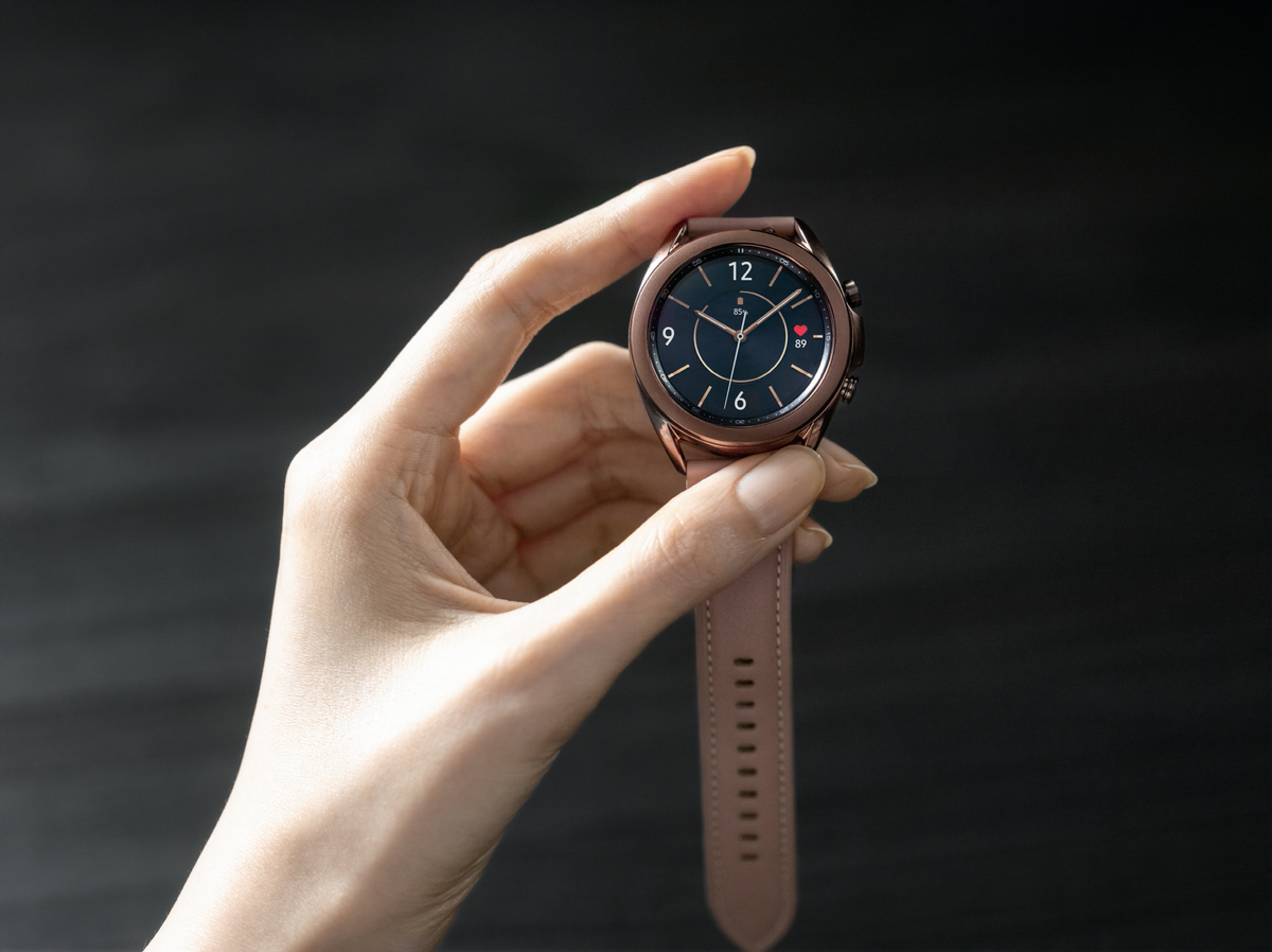 Samsung ra mắt Galaxy Watch3: Thiết kế đậm chất cổ điển, nhiều tính năng hay ho! Ảnh 9