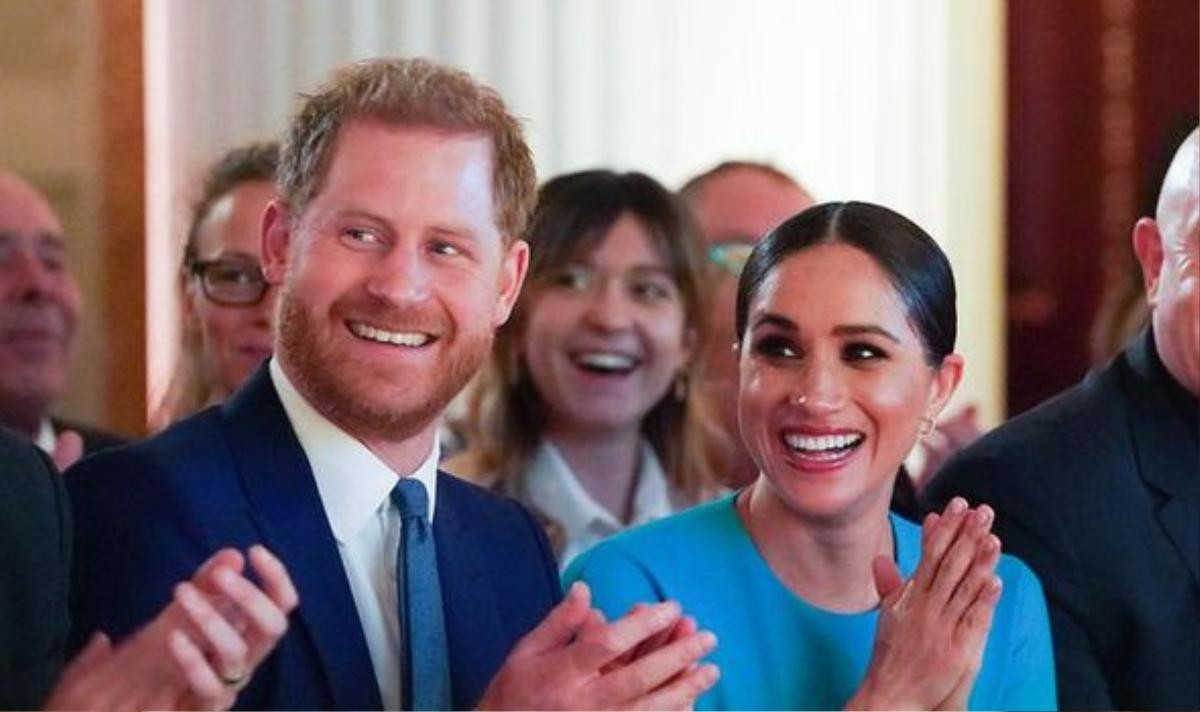 Rời khỏi hoàng gia, Harry - Meghan vẫn không tránh khỏi 'dây mơ rễ má' với vợ chồng anh trai Ảnh 4