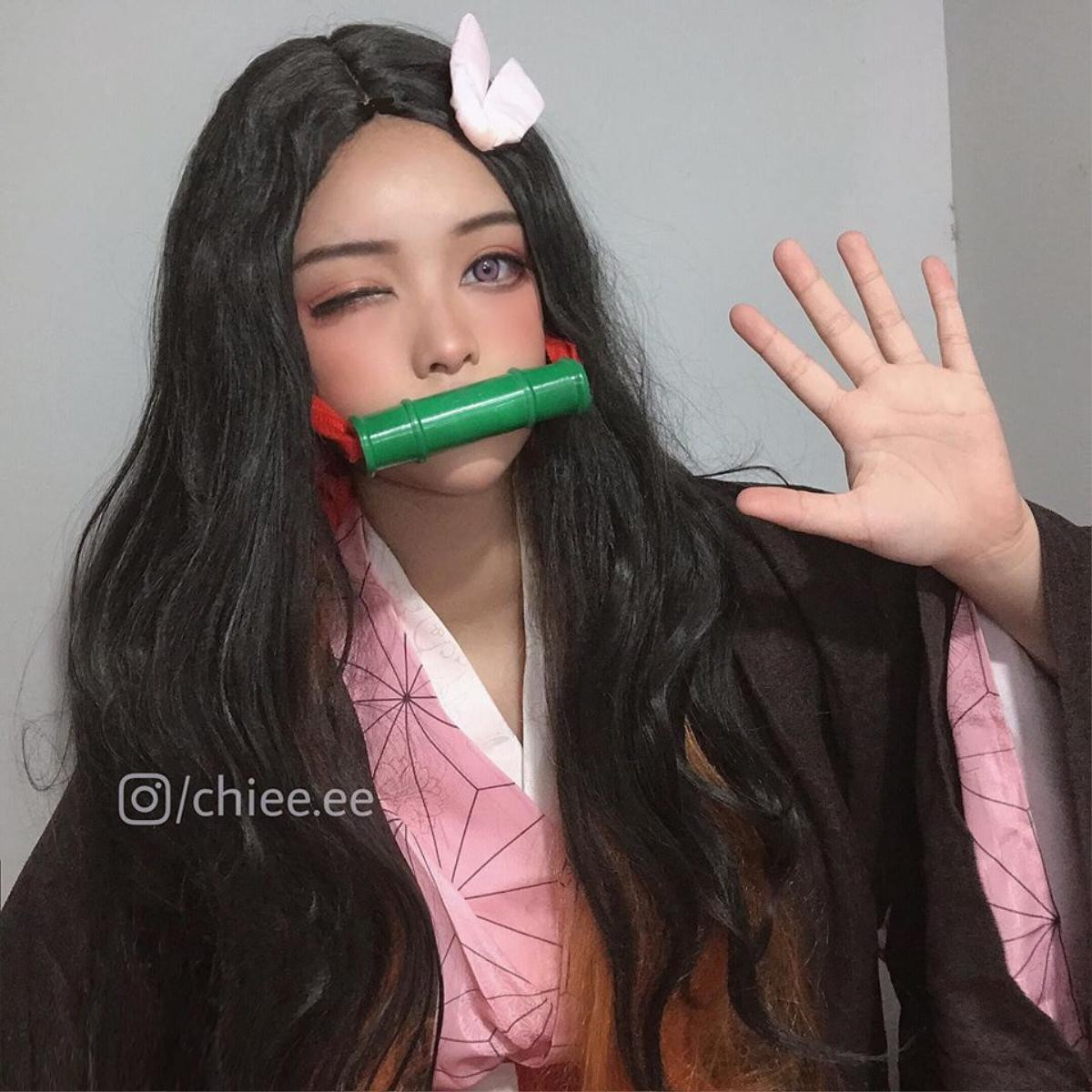 Kimetsu no Yaiba: 'Thánh nữ makeup' trở lại với bộ ảnh Nezuko xinh lung linh Ảnh 13