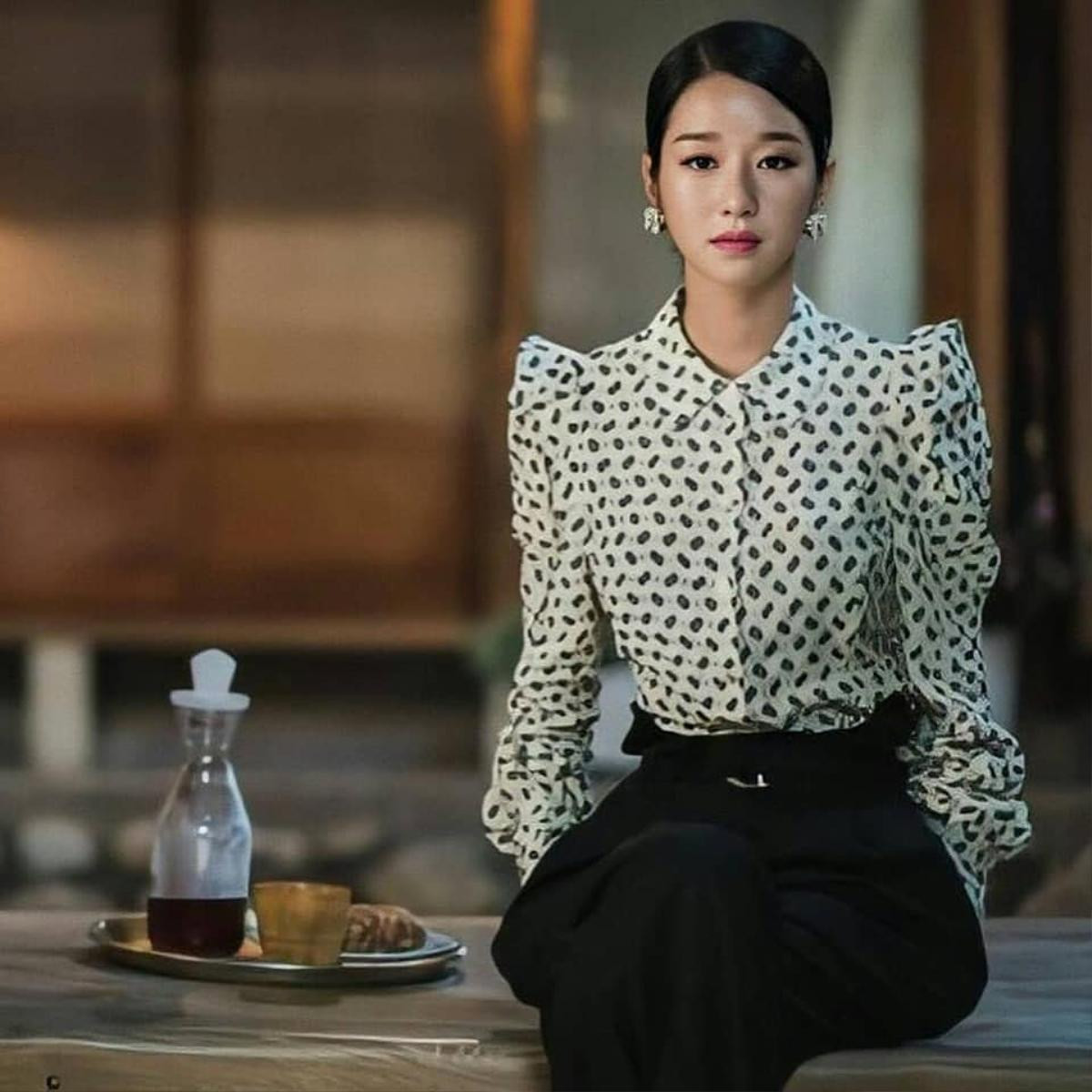 'Điên nữ' Seo Ye Ji từ trang phục nữ tính sang style nam tính ngầu lòi đều đẹp không cần bàn cãi Ảnh 4