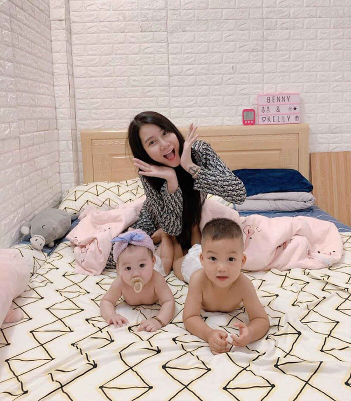 Tậu xe tiền tỷ chưa lâu, ông xã hotmom Thanh Trần chia sẻ quan điểm 'chuyện tiền bạc làm tan vỡ hôn nhân' Ảnh 7