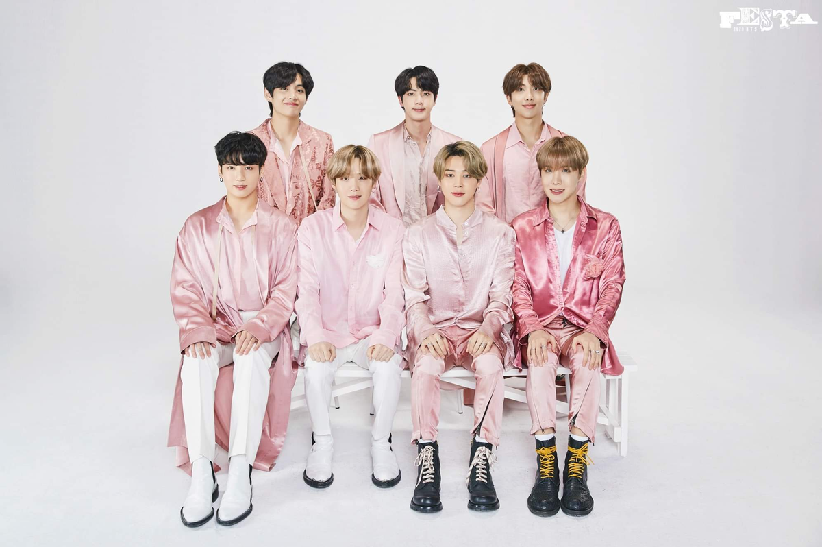 Góc tự hào: BTS trở thành người trẻ tuổi nhất được xướng tên tại giải thưởng cống hiến thúc đẩy ngoại giao Hàn - Mỹ Ảnh 1