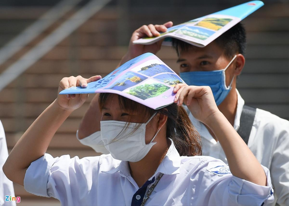 'Điểm chuẩn đại học sẽ tăng, không chỉ vì đề thi dễ' Ảnh 2