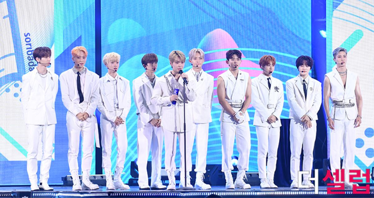 Người chiến thắng 'SOBA 2020': BTS nhận Daesang, Kang Daniel - TWICE và Red Velvet ôm về nhiều cúp lớn Ảnh 4