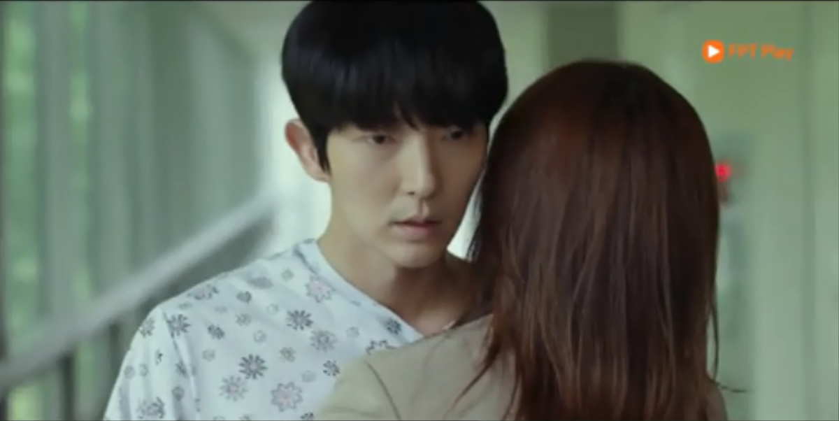 Tập 11 'Hoa của quỷ': Sau cơn hôn mê, Lee Joon Gi đối diện với hàng loạt nghi vấn từ phía cảnh sát Ảnh 6