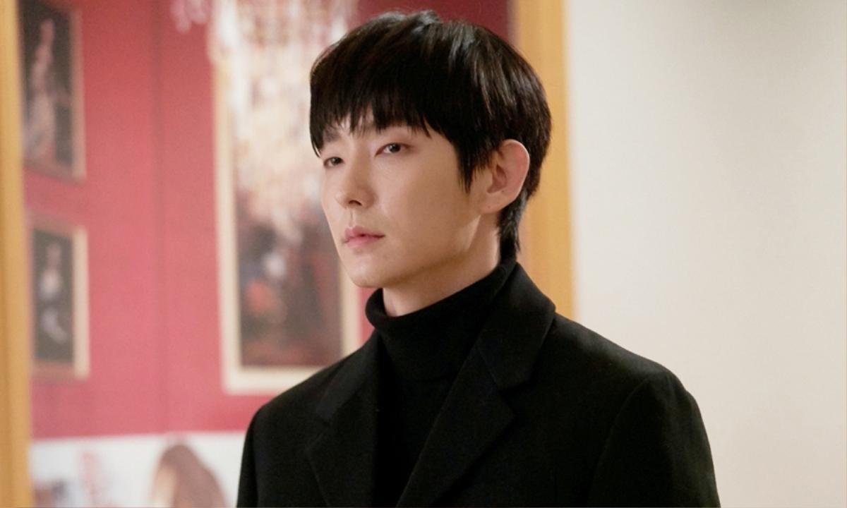 Bốn vai diễn ấn tượng của Lee Jun Ki: Tứ Sẹo liệu đã bùng nổ bằng hình ảnh người chồng quốc dân? Ảnh 10