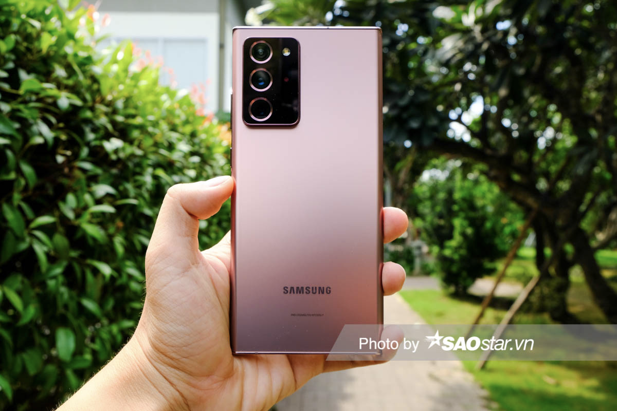 Mở hộp Galaxy Note20 Ultra chính hãng tại Việt Nam: Thiết kế vuông vắn, cụm camera ấn tượng Ảnh 6