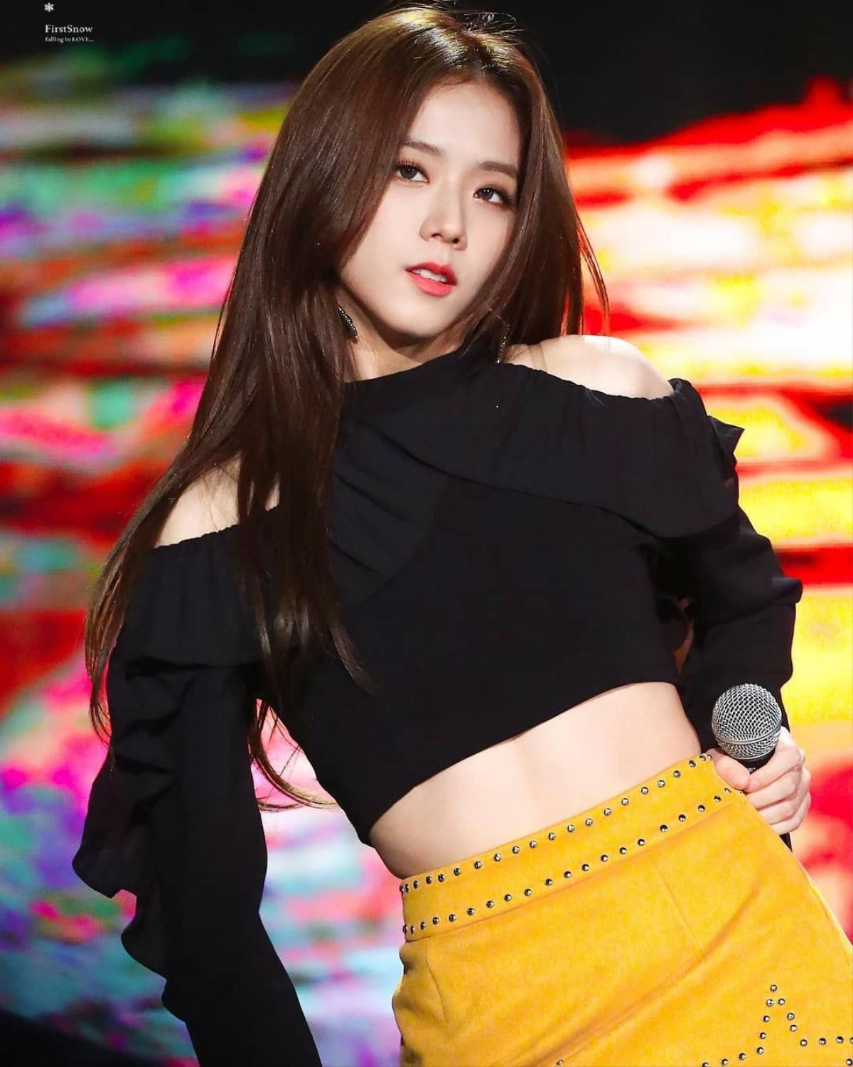 Jisoo (Black Pink) nhận được lời mời vào vai nữ chính trong phim mới của biên kịch và đạo diễn 'SKY Castle' Ảnh 2