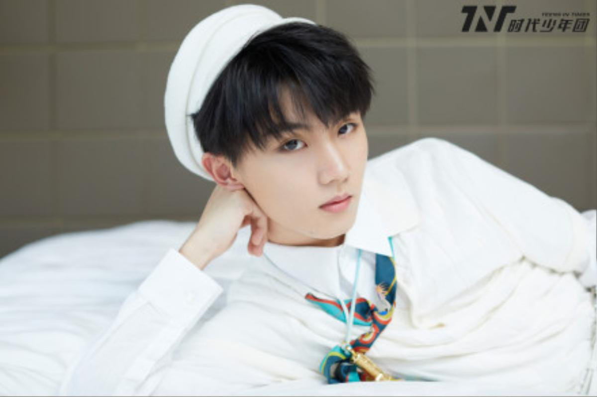 TNT vấp phải nhiều 'gạch đá' khi cover bài hát của đàn anh TFBoys quá nhiều lần Ảnh 20