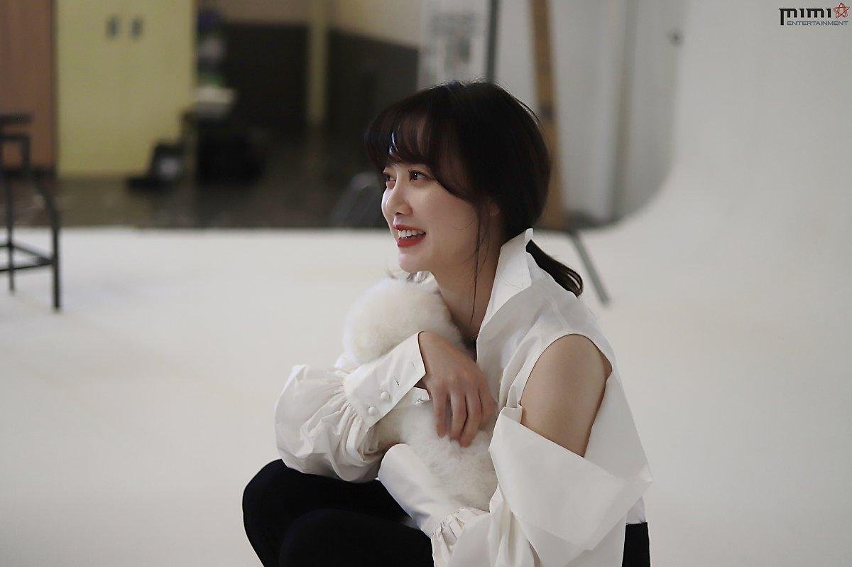 Goo Hye Sun giảm 14 kg, mảnh mai như thời 'Vườn sao băng': Ly hôn là đúng đắn! Ảnh 17