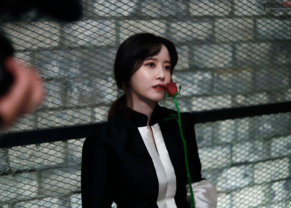 Goo Hye Sun giảm 14 kg, mảnh mai như thời 'Vườn sao băng': Ly hôn là đúng đắn! Ảnh 29