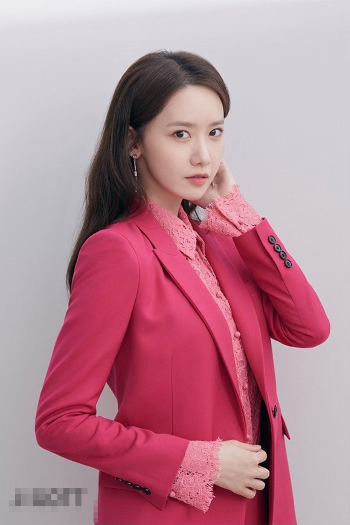 Yoona kiêu sa vô đối khi làm nữ thần thời trang mùa thu Ảnh 4