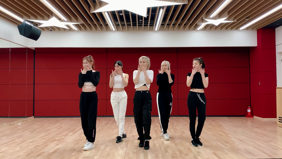 ITZY tung Stage Practice 'Not Shy': Bao nhiêu điểm cho khả năng hát live từ 'gà cưng' JYP Entertainment? Ảnh 6